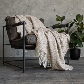 Wool throws and wool blankets I Premium quality & Creative designs